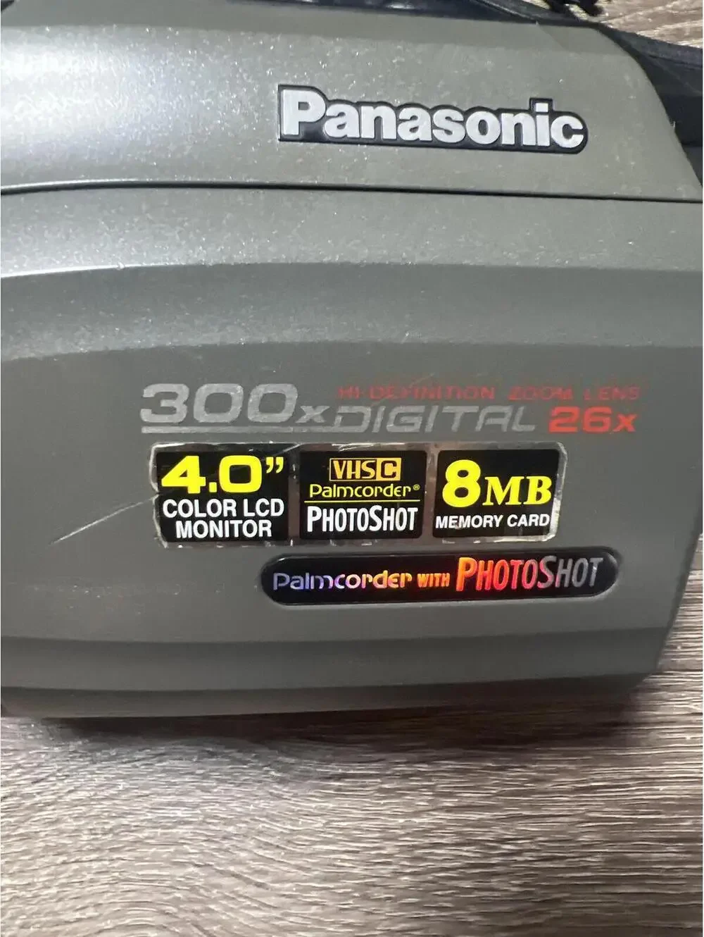 VTG Panasonic PV-L780D Palmcorder VHS-C Camcorder W/ CHARGER Battery and extras